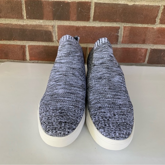 Steve Madden Women's Sly Slip On Sneaker Grey/Multi Fabric Size US 11 M MINT - Picture 3 of 9